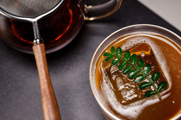 Smoky Lapsang Rum Sour: A Bold & Unique Tea Cocktail - Toss&Brew